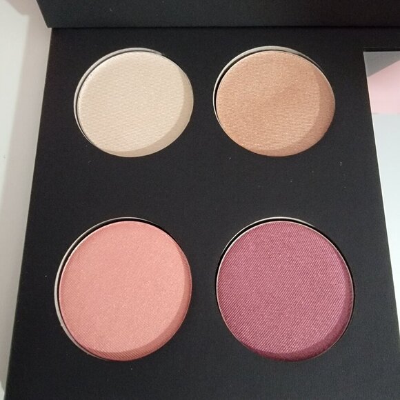 Hempz Pure Natural Compact Eye Shadow Blush Makeup Palette - Picture 4 of 9